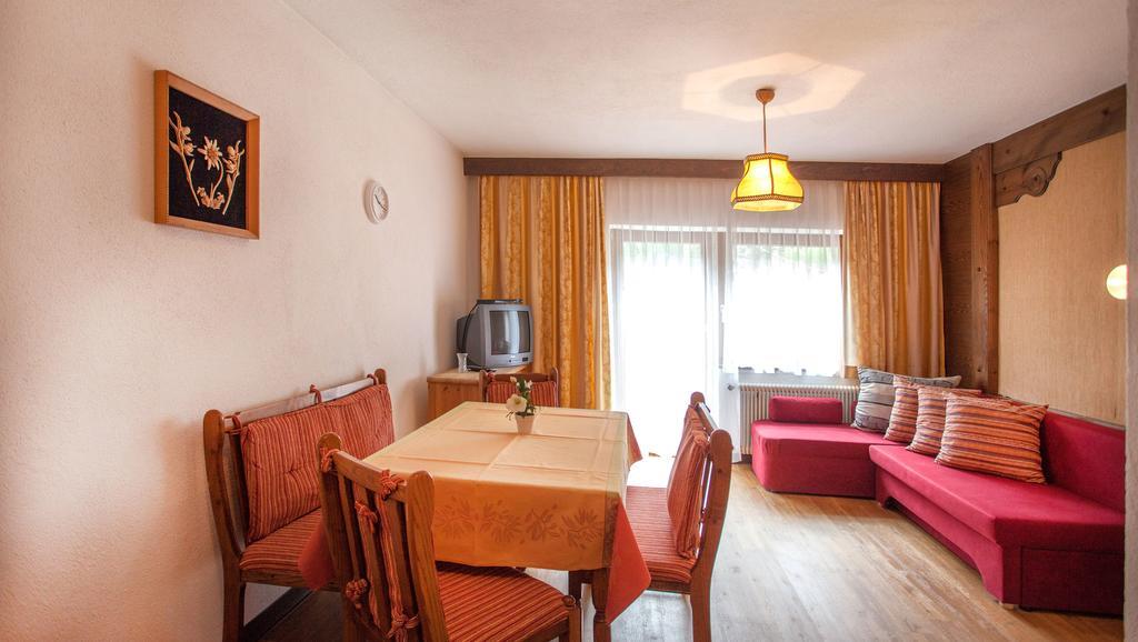 Haus Weidmannsheil Apartment Langenfeld Bagian luar foto