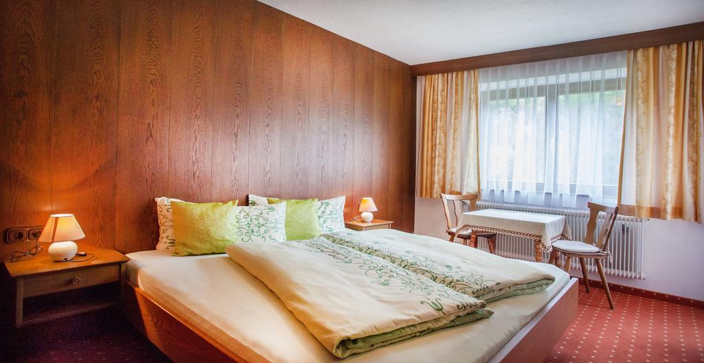 Haus Weidmannsheil Apartment Langenfeld Bagian luar foto